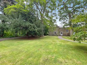 Photo 19- click for photo gallery